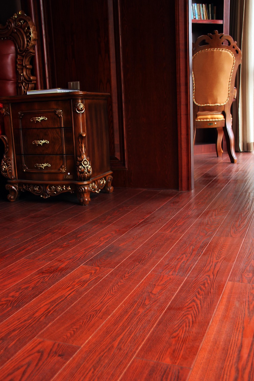Offerings wooden floor, solid wood flooring, large blocks floor